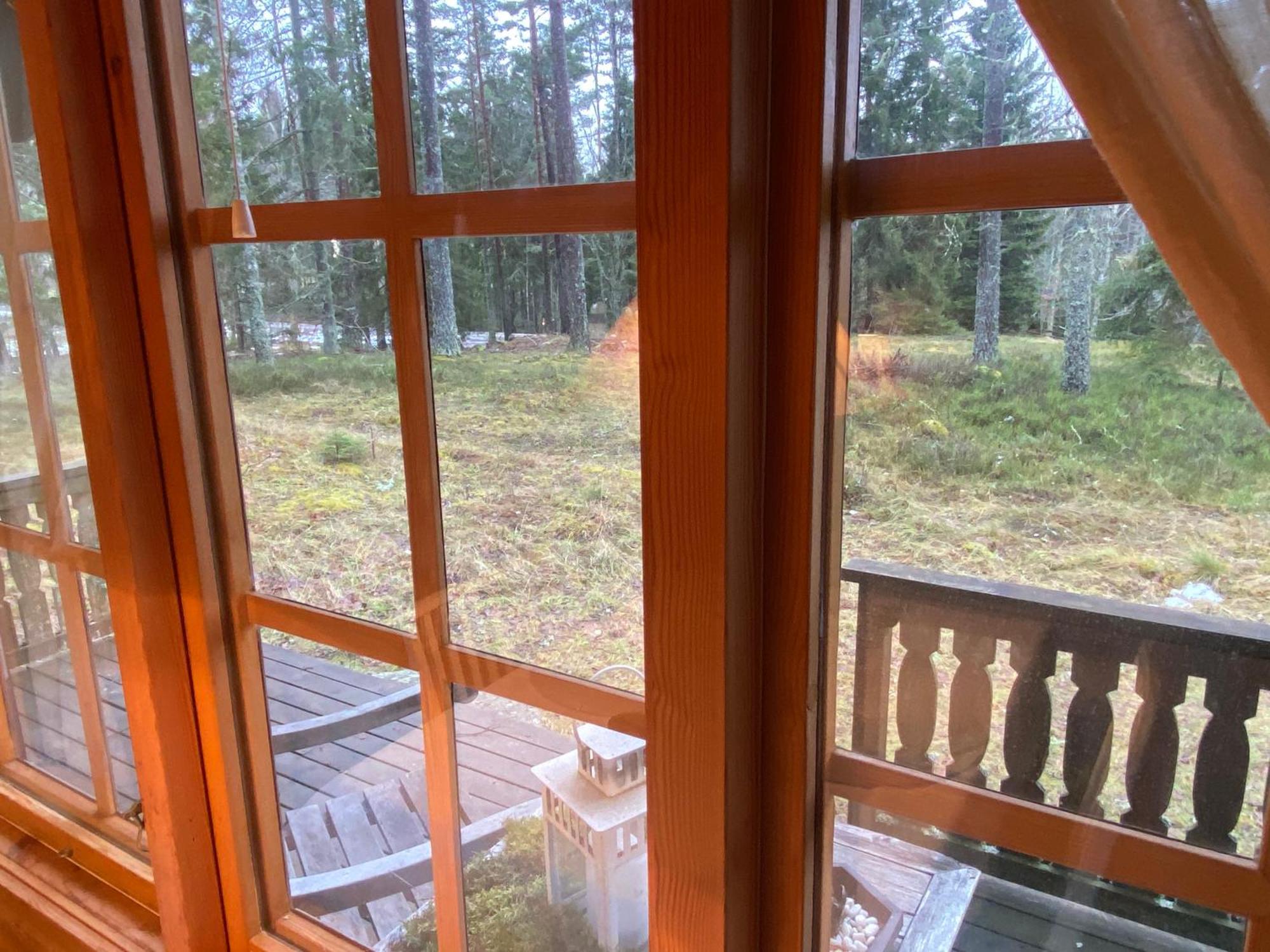 Timrad Stuga I Kanten Av Skogen Med Spa Moejlighet Mullsjö 外观 照片
